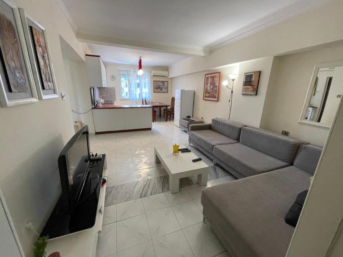 Tirana Flora Center Apartment Екстериор снимка