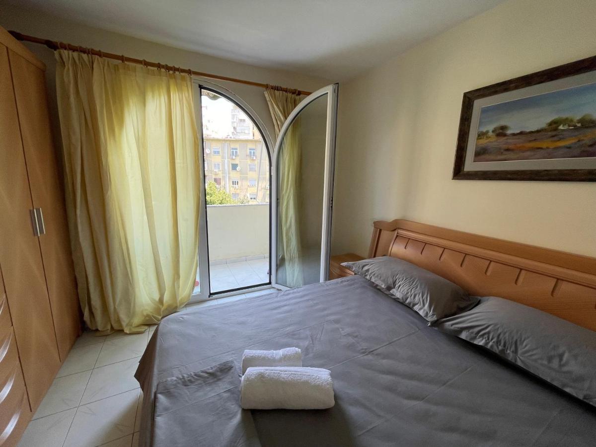 Tirana Flora Center Apartment Екстериор снимка