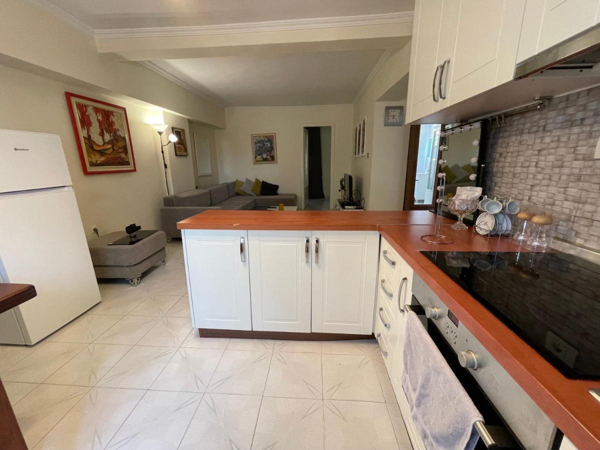 Tirana Flora Center Apartment Екстериор снимка